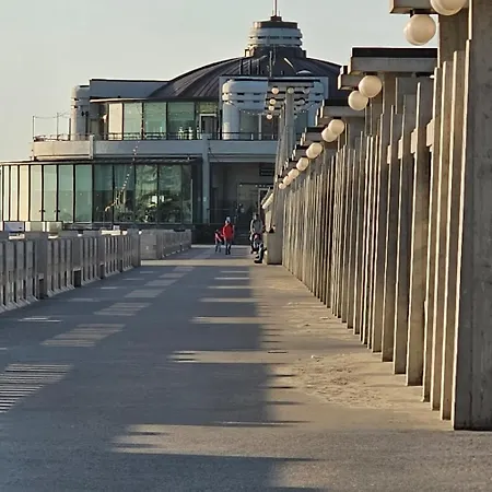 Groot Herenhuis Aan Zee