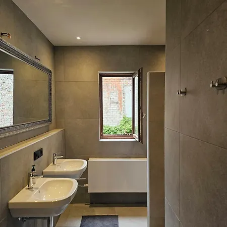 Ferienhaus Groot Herenhuis Aan Zee Blankenberge