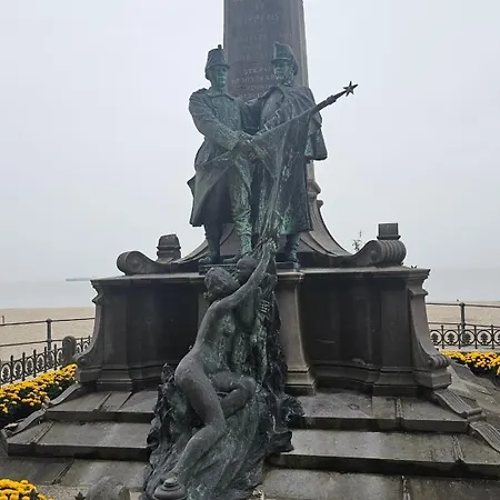 Groot Herenhuis Aan Zee