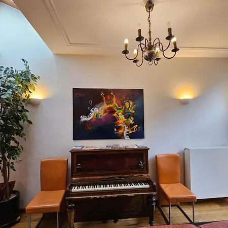 Groot Herenhuis Aan Zee